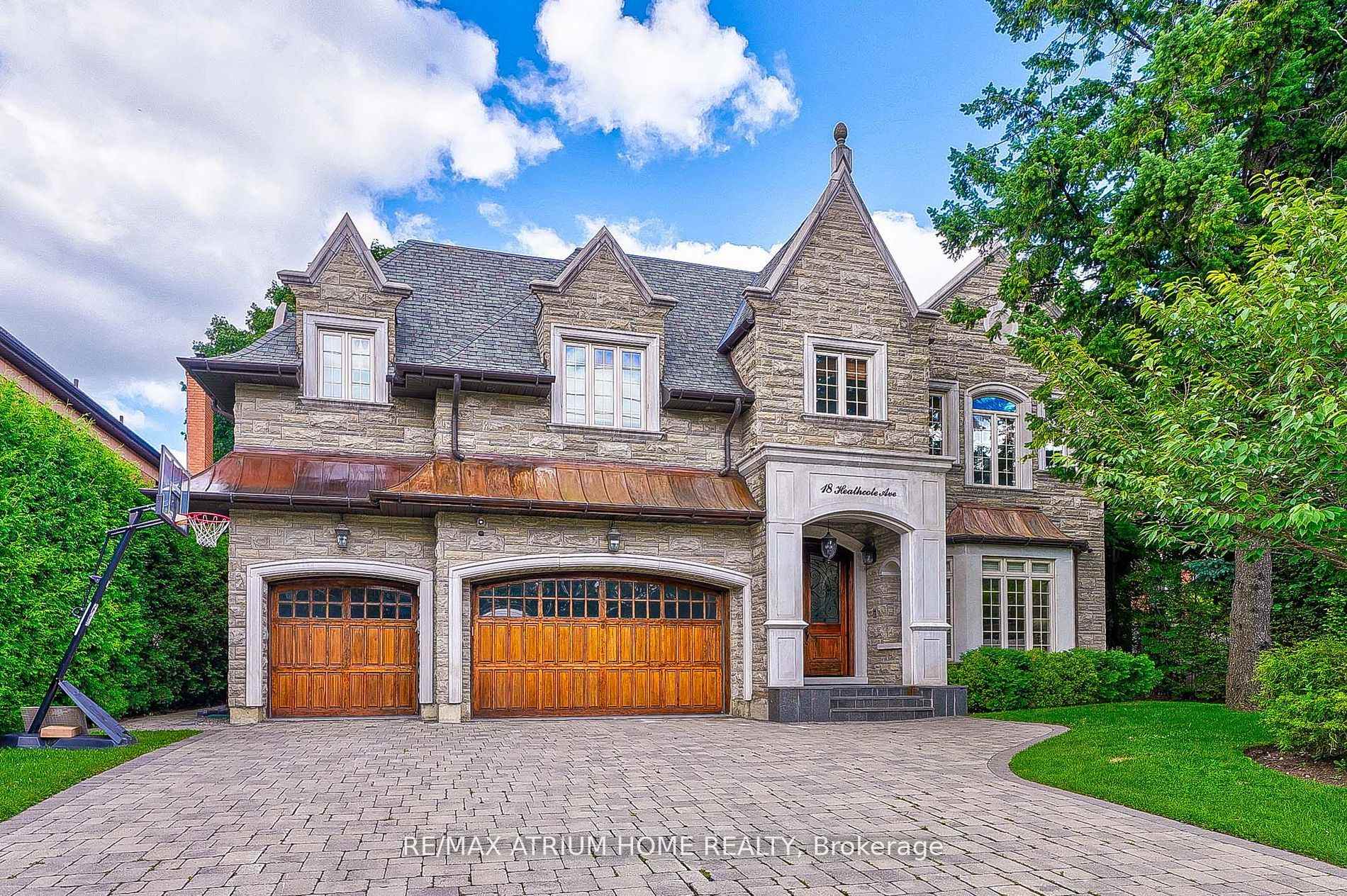 18 Heathcote Avenue, Toronto C12, ON M2L 1Y7 — Toronto C12, Ontario