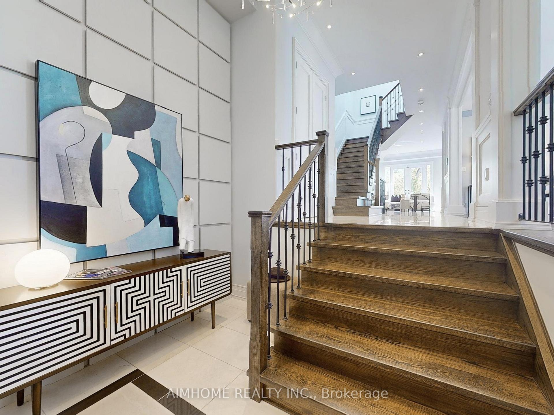 143 Kingsdale Avenue, Toronto C14 — photo 3 of 5