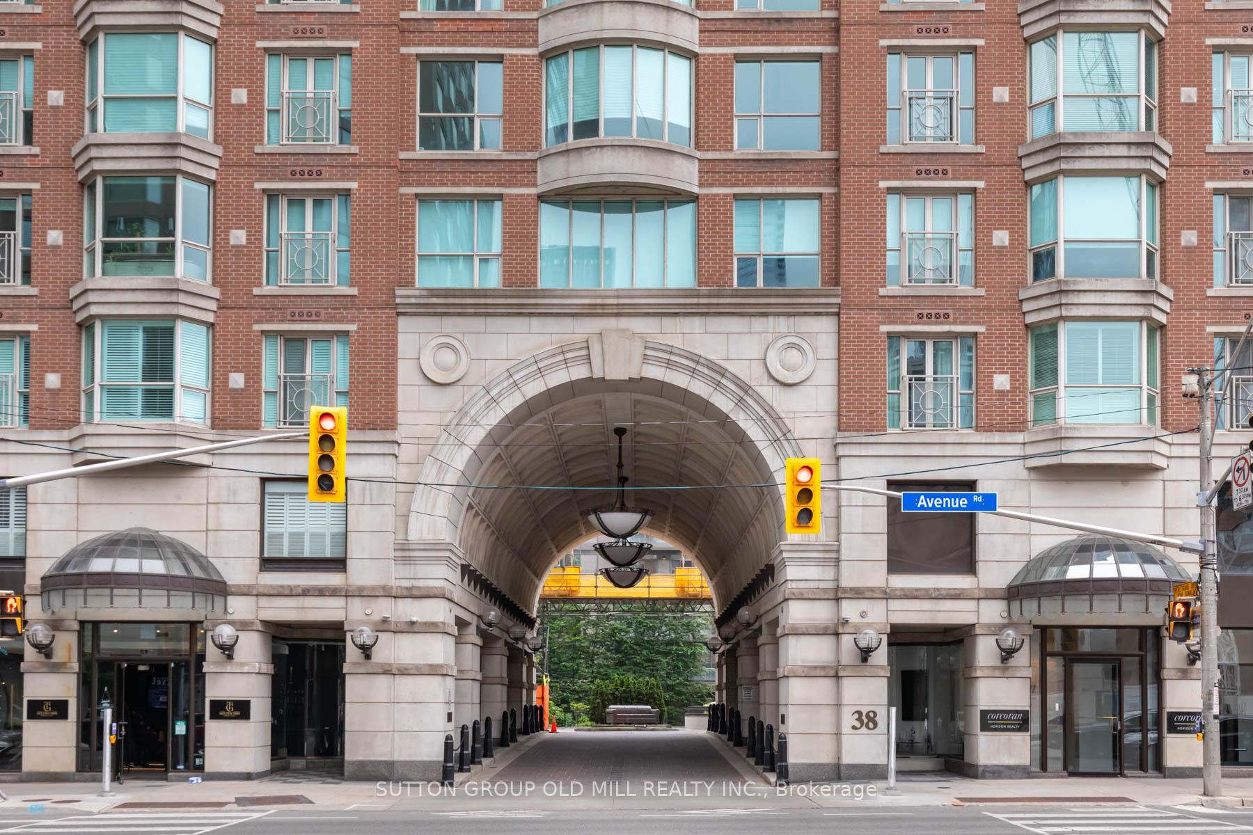 38 Avenue Road 700, Toronto C02, ON M5R 2G2