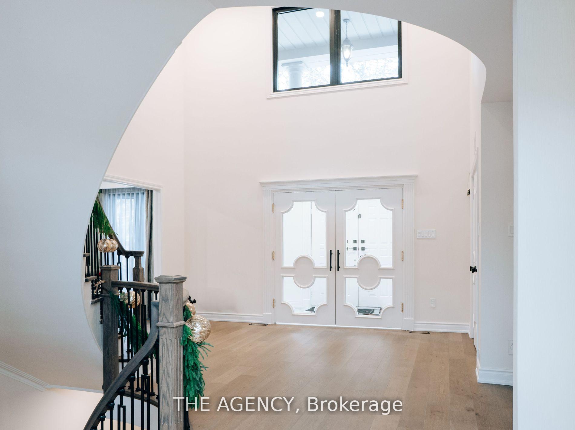 7 Shady Oaks Crescent, Toronto C12 — photo 4 of 5