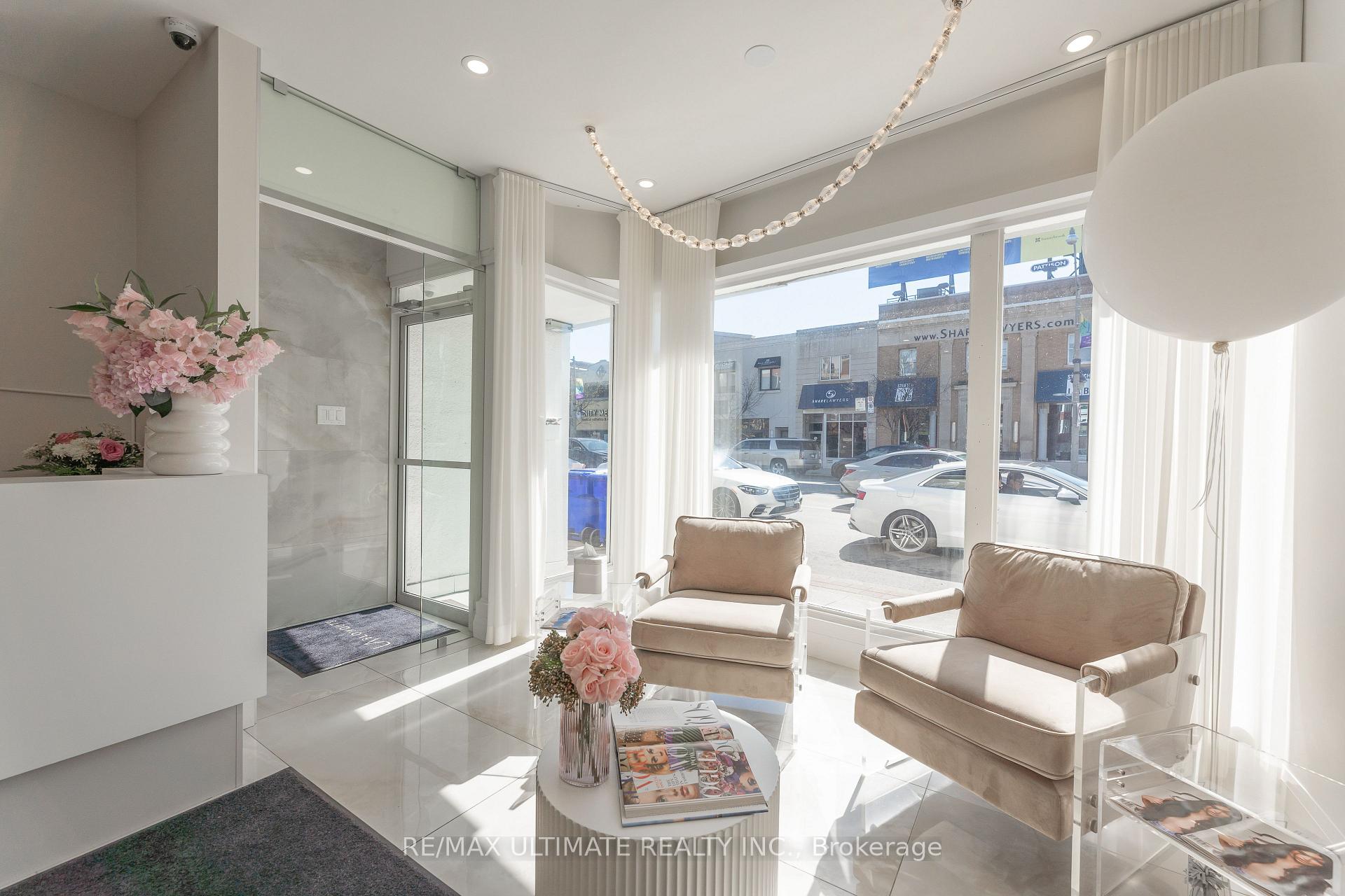 3449 Yonge Street Main, Toronto C04 — photo 4 of 5
