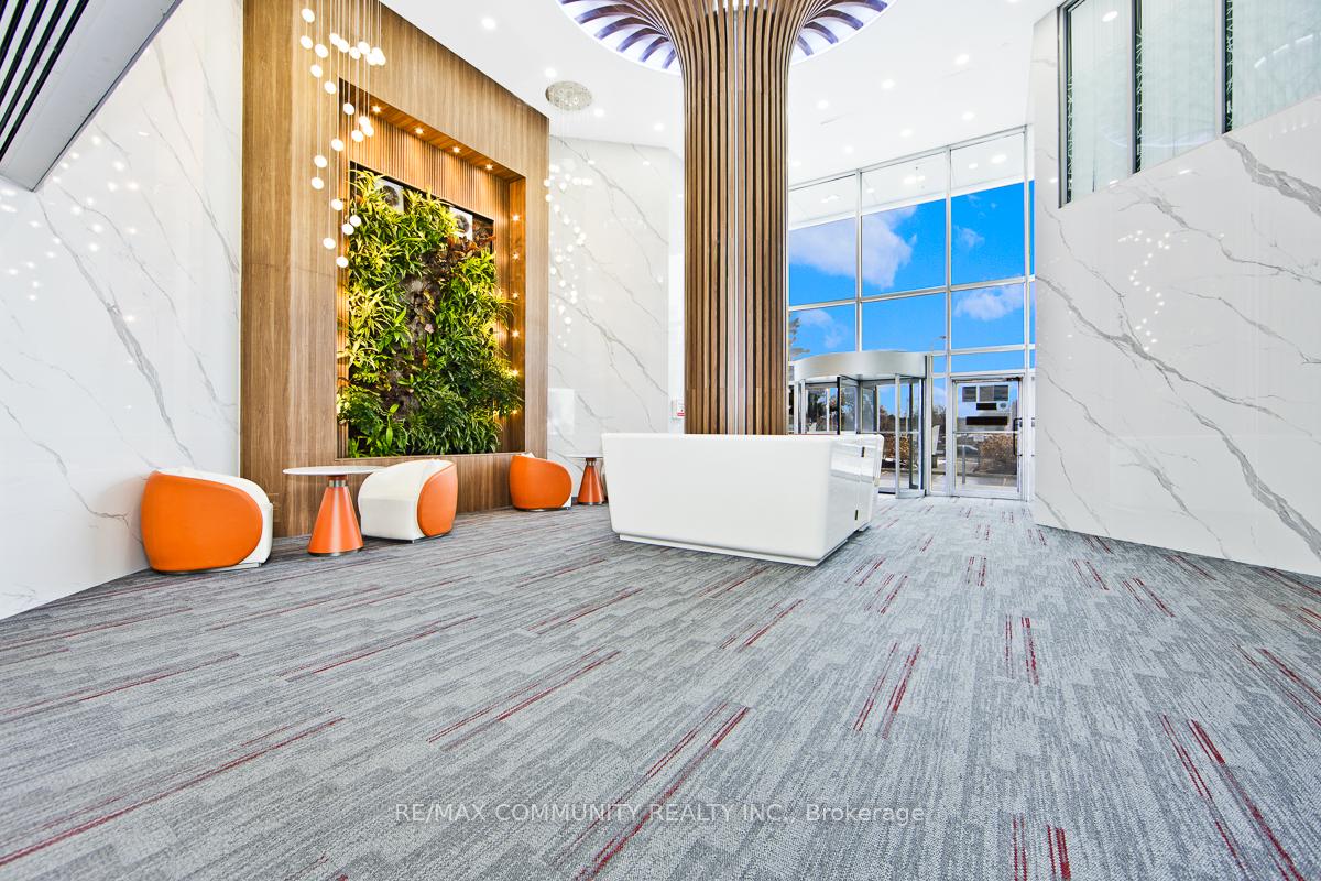105 Gordon Baker Road 212, Toronto C15, ON M2H 3P8