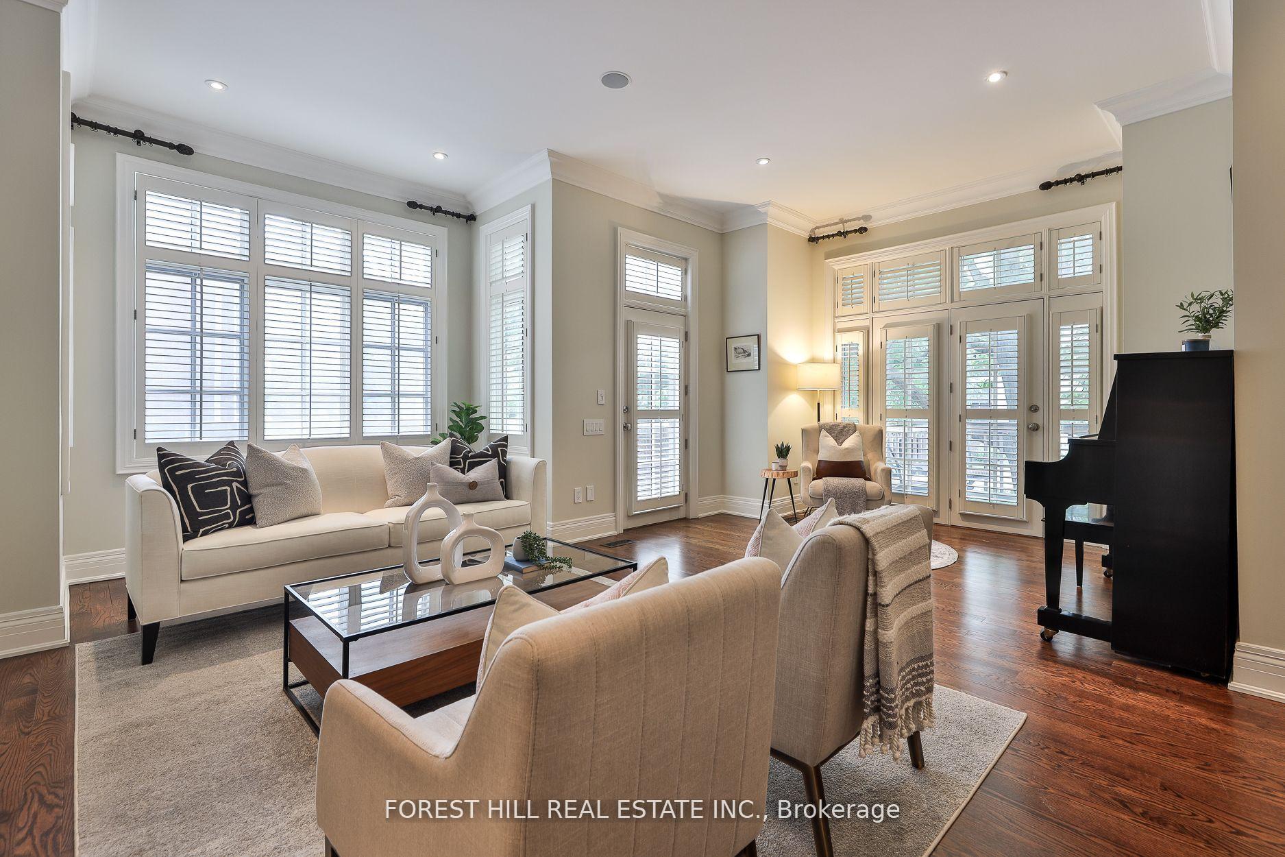 109 Lonsdale Road, Toronto C02 — photo 5 of 5