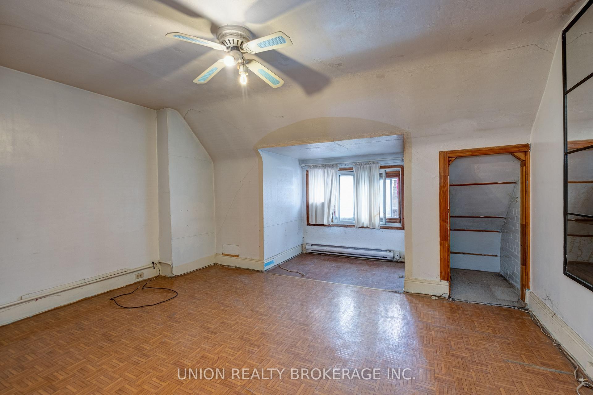 residential Property Image no.1