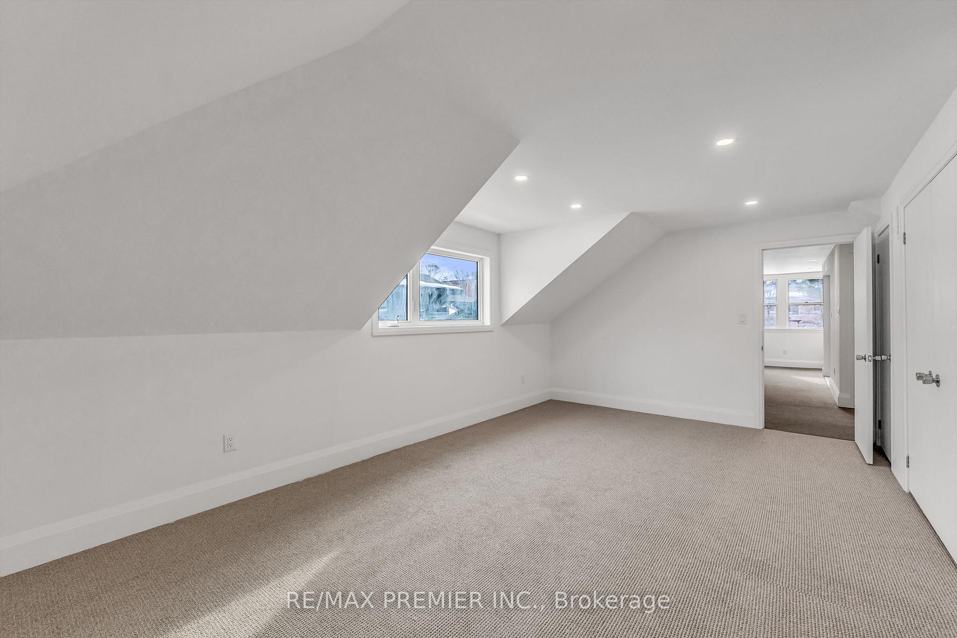5 Killarney Road 3rd Floor, Toronto C03 — photo 5 of 5