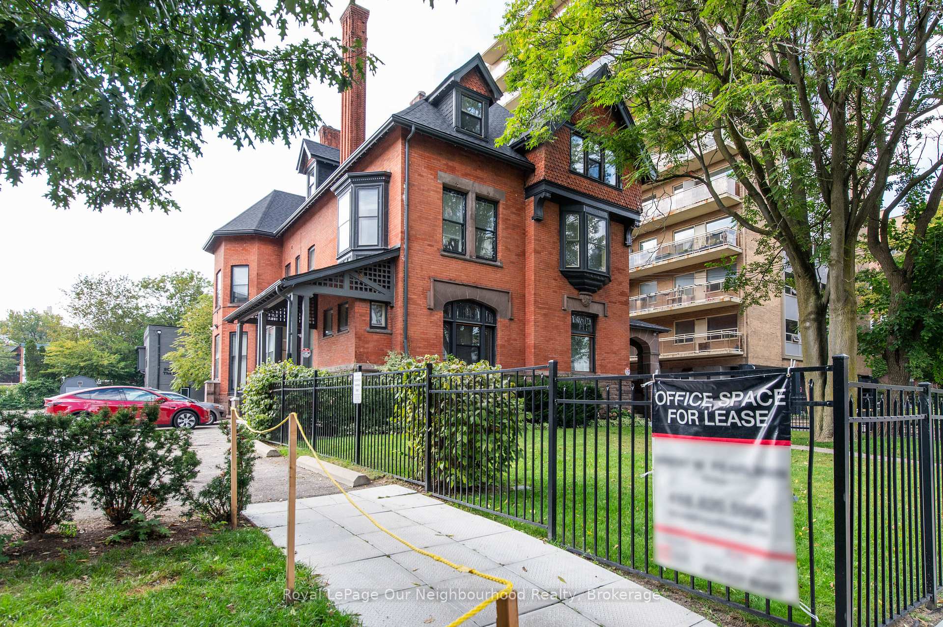 residential Property Image no.1