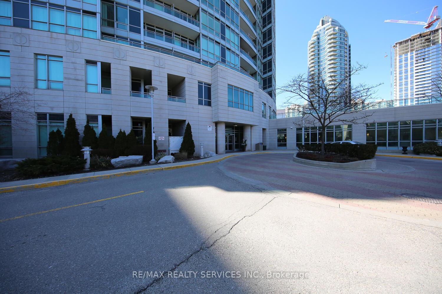 60 Byng Avenue 1215, Toronto C14 — photo 5 of 5