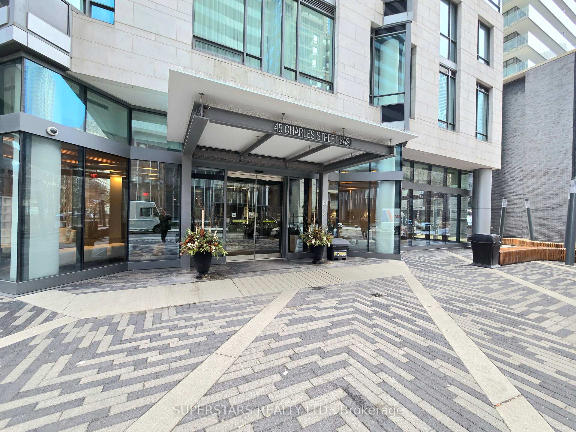 residential Property Image no.1