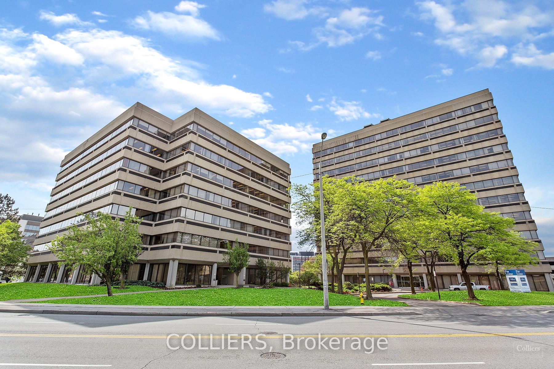 515 Consumers Road 701, Toronto C15, ON M2J 4V8