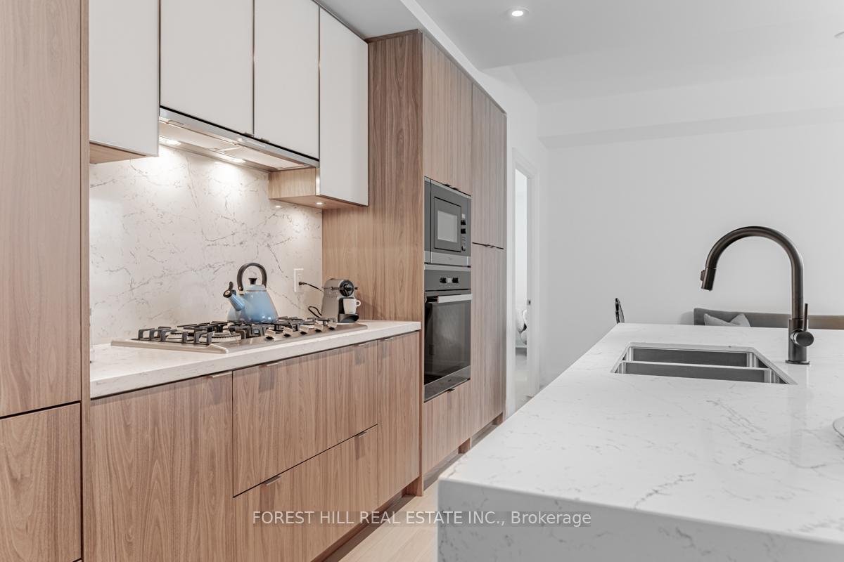 280 Howland Avenue 201, Toronto C02 — photo 5 of 5