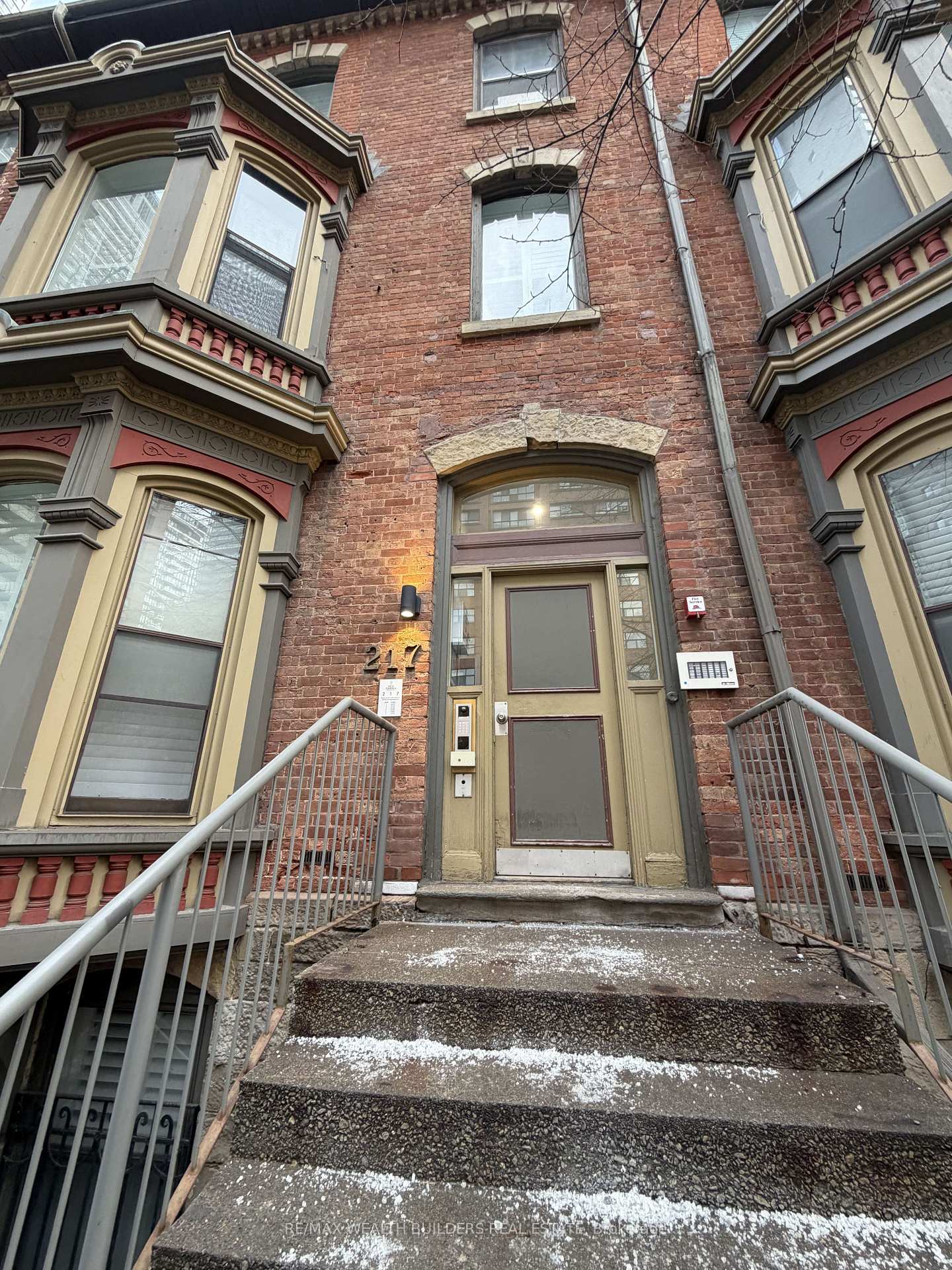 217 Jarvis Street Unit 5, Toronto C08, ON M5B 2C1