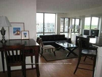 40 Scollard Street 1204, Toronto C02 — photo 2 of 5