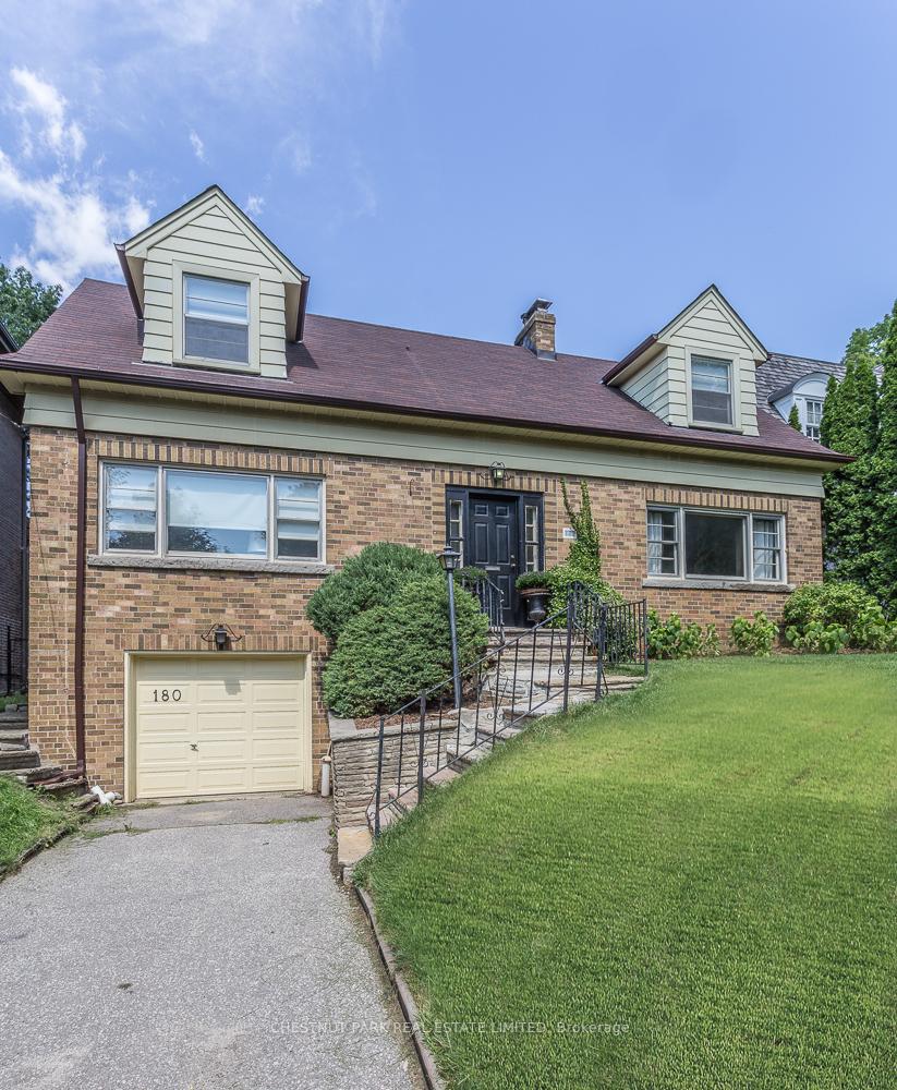 180 Strathgowan Avenue, Toronto C04 — photo 2 of 5