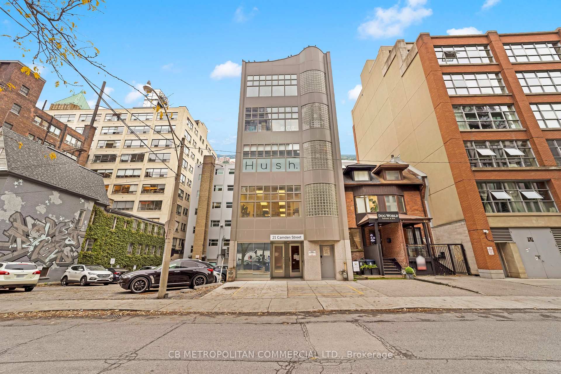 21 Camden Street 301, Toronto C01, ON M5V 1V2