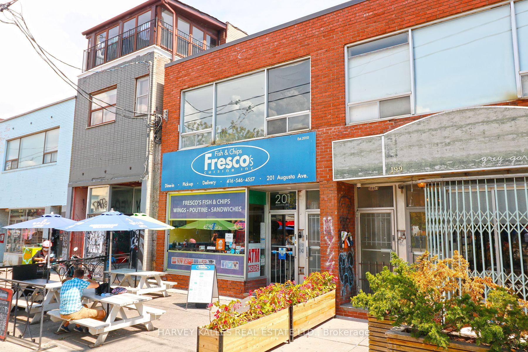 201 Augusta Avenue C, Toronto C01, ON M5T 2L4