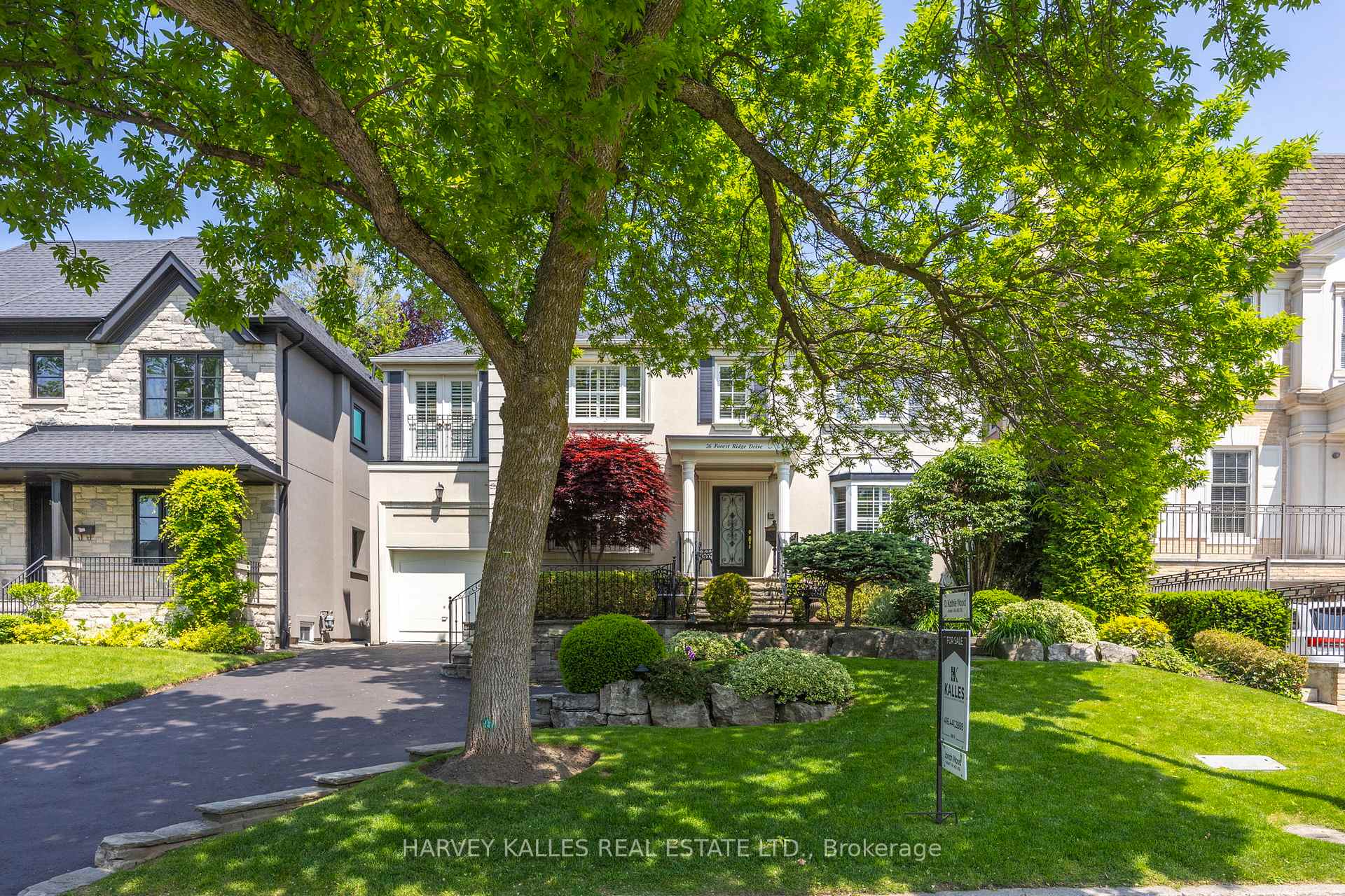 26 Forest Ridge Drive, Toronto C04, ON M6B 1H3 — Toronto C04, Ontario
