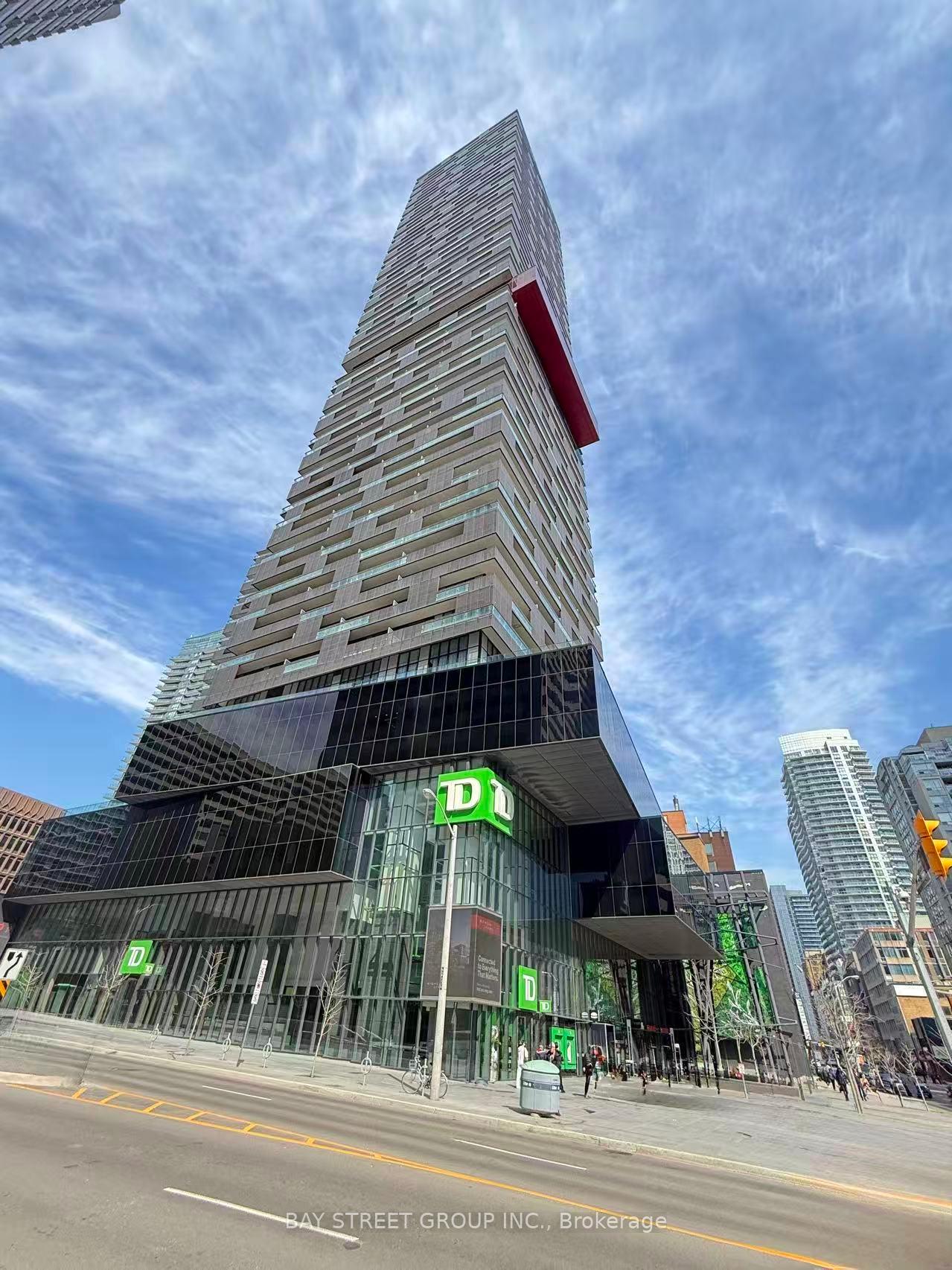 8 Eglinton Avenue E 4508, Toronto C10, ON M4P 0C1