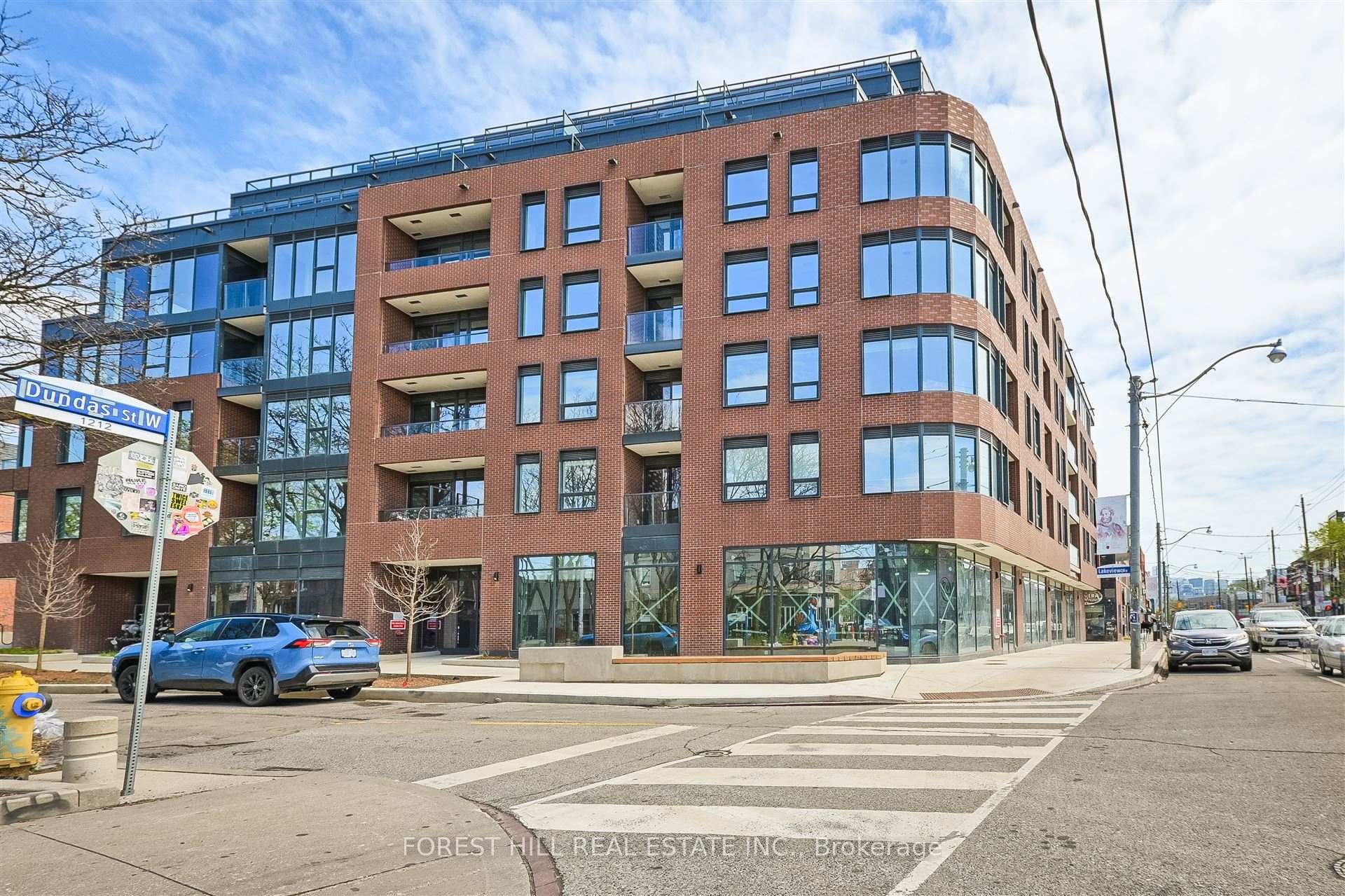5 Lakeview Avenue 312, Toronto C01, ON M6J 0H3