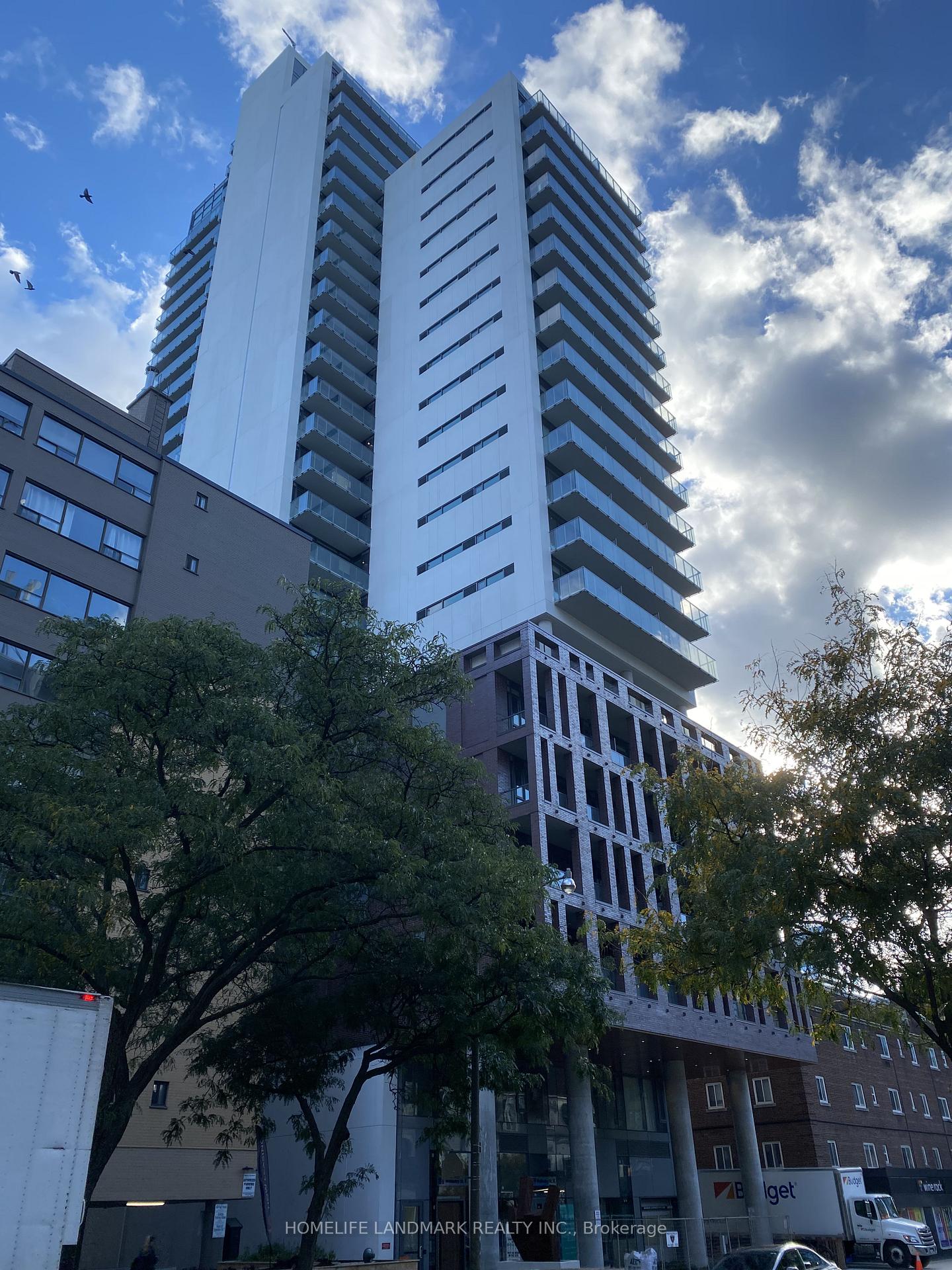 81 Wellesley Street E 2505, Toronto C08, ON M4Y 0C5