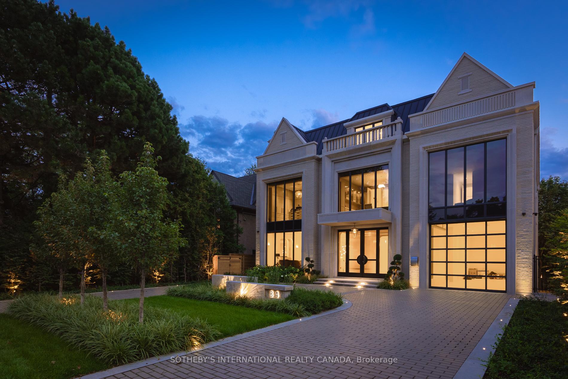 84 Old Forest Hill Road, Toronto C03, ON M5P 2R5