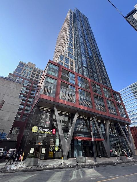 108 Peter Street 1302, Toronto C01, ON M5V 0W2