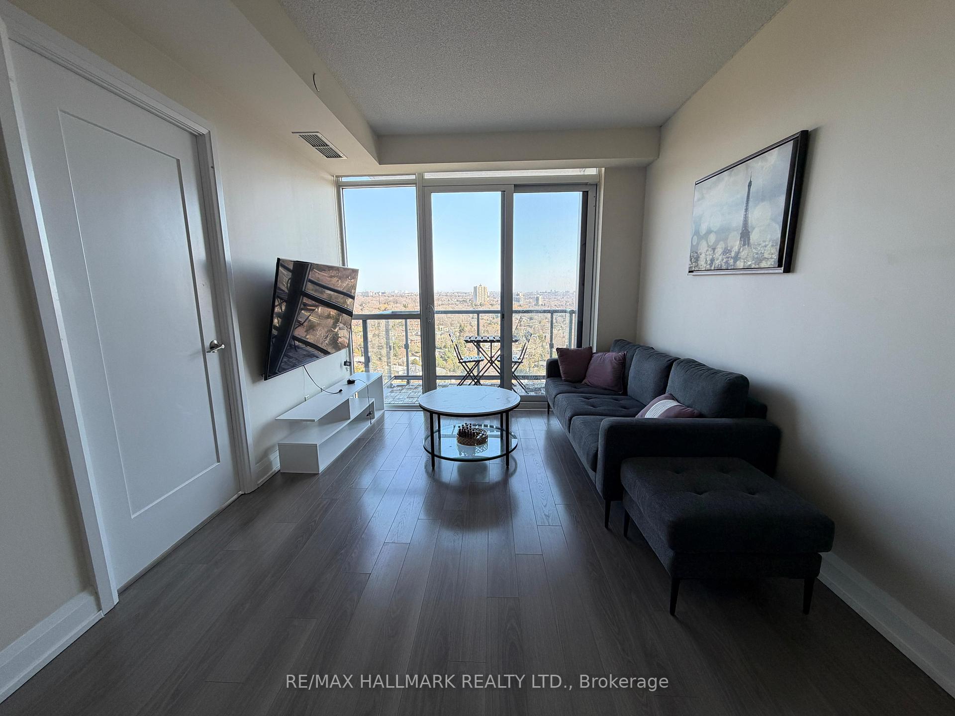 18 Graydon Hall Dr Drive 2309, Toronto C13, ON M3A 0A4