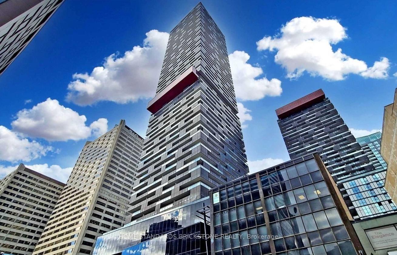 8 Eglinton Avenue 5410, Toronto C10, ON M4P 0C1