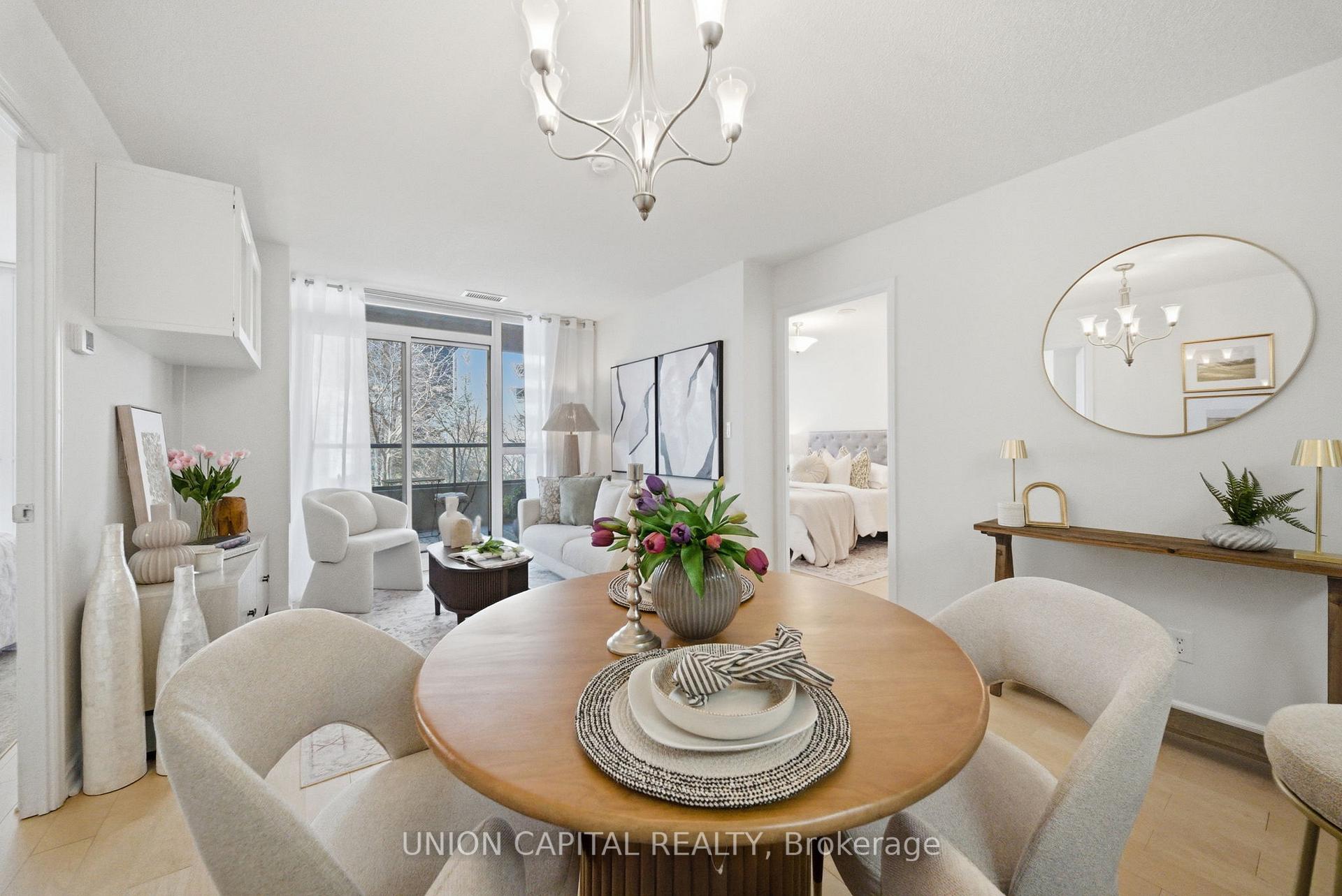 35 Hollywood Avenue 211, Toronto C14, ON M2N 0A9