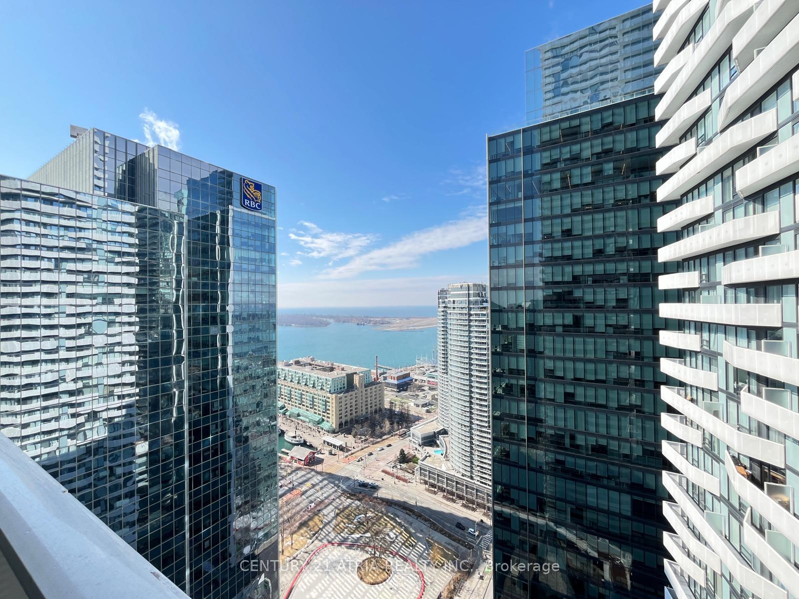 88 Harbour Street 3611, Toronto C01, ON M5J 0C3