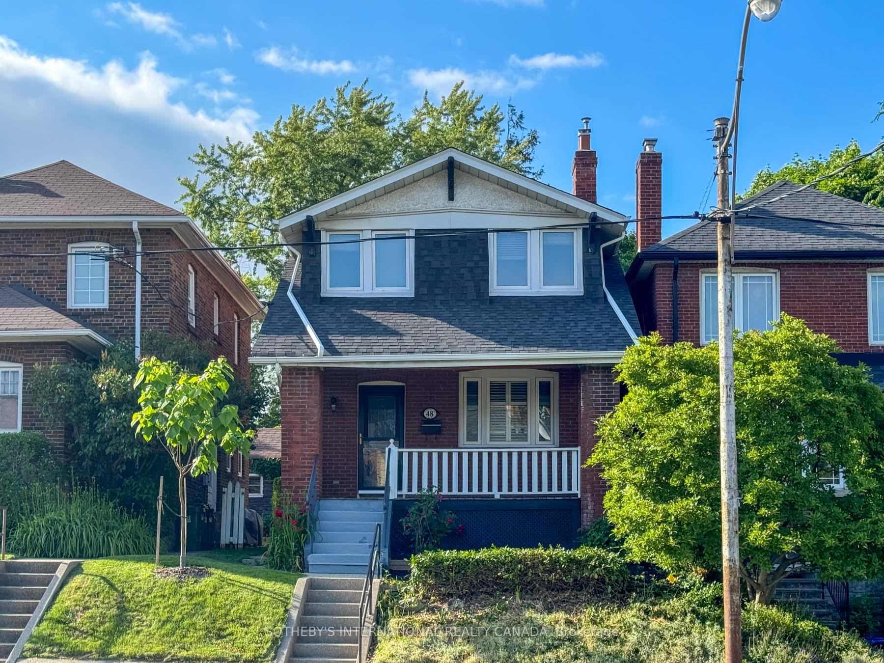 48 Lawrence Avenue W Lower, Toronto C04, ON M5M 1A4