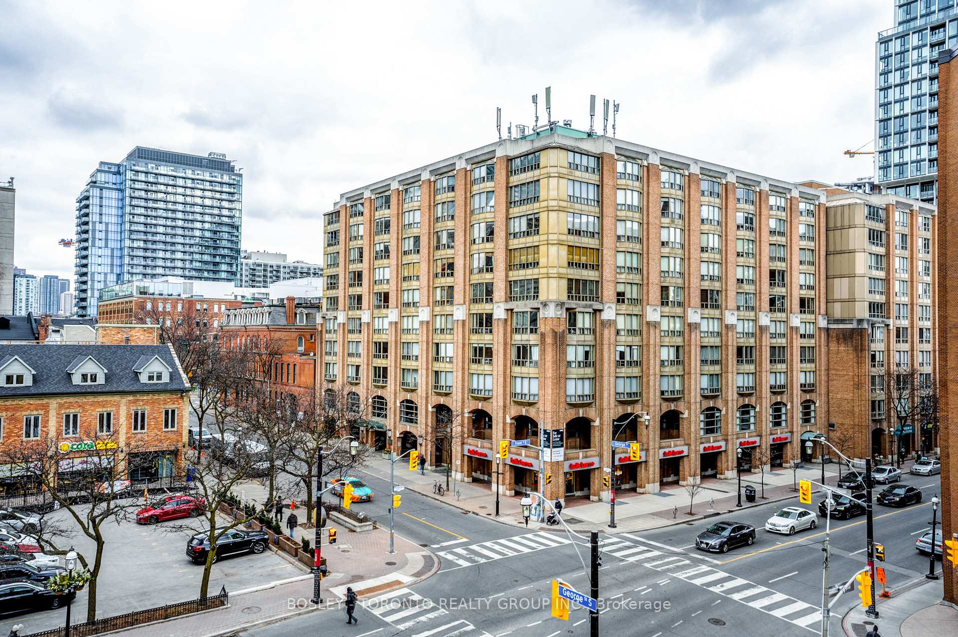 109 Front Street E 504, Toronto C08, ON M5A 4P7