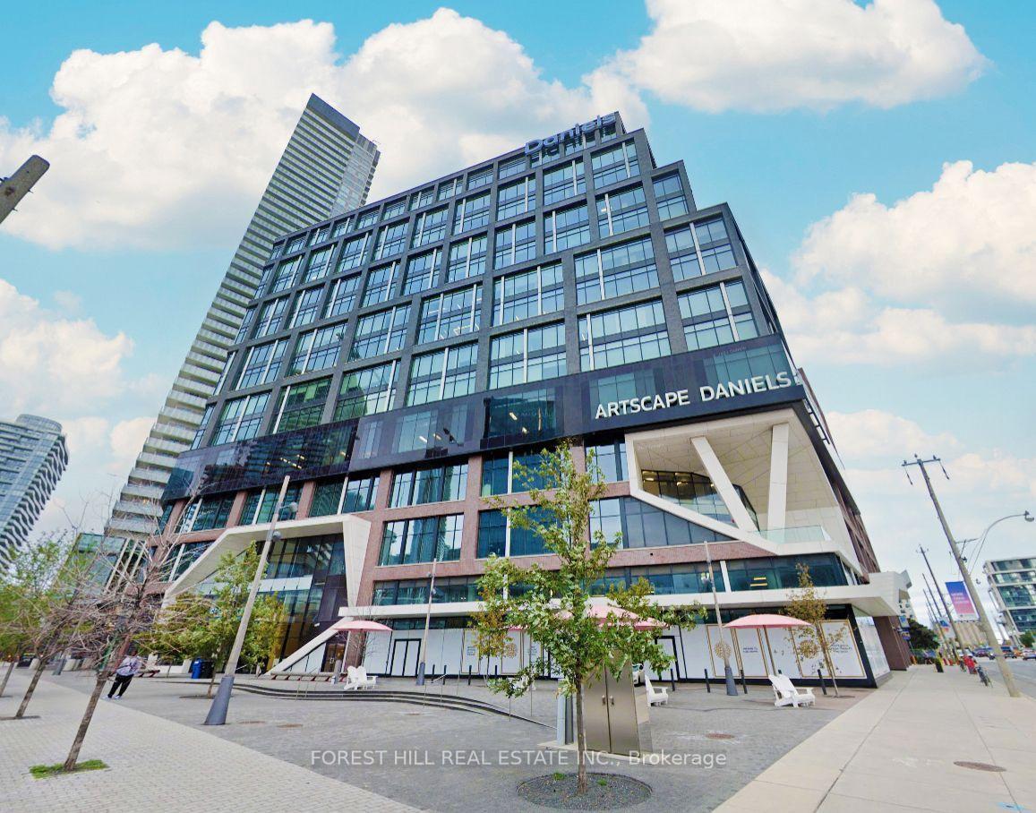 130 Queens Quay 516, Toronto C08, ON M5A 0P6
