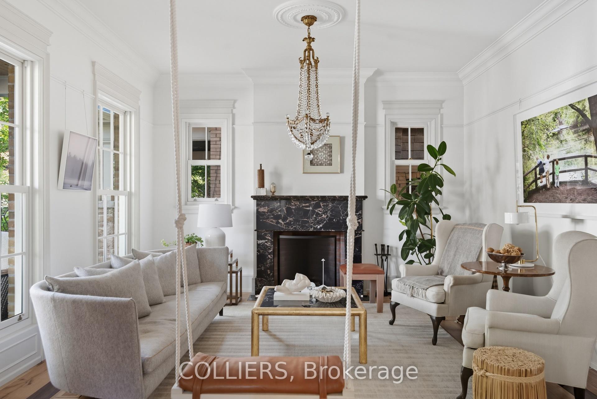 23 Lytton Boulevard, Toronto C04 — photo 3 of 5