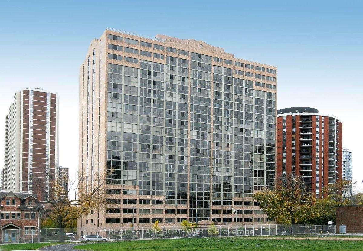 15 Maitland Place 1609, Toronto C08, ON M4Y 2X3