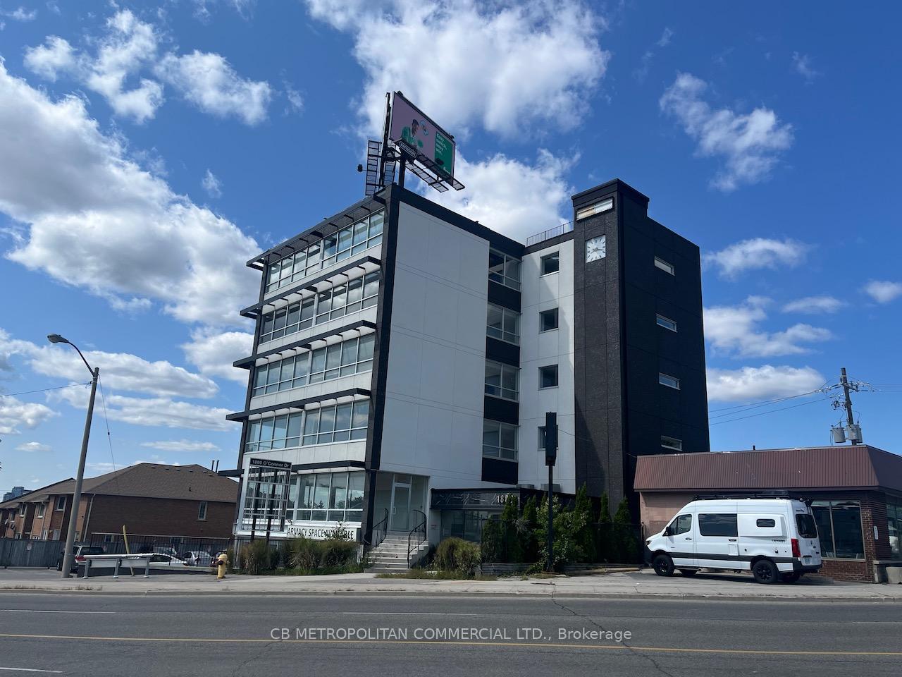 1880 O'connor Drive 300, Toronto C13, ON M4A 1W9