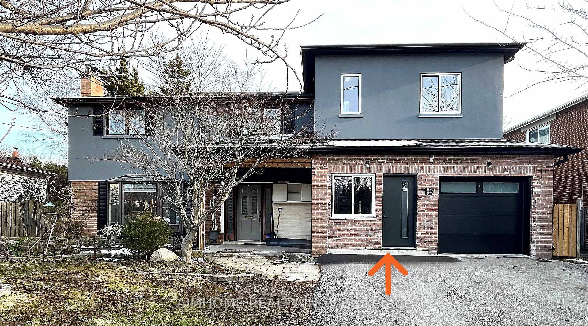 15 Waddington Crescent 2, Toronto C15, ON M2J 2Z9