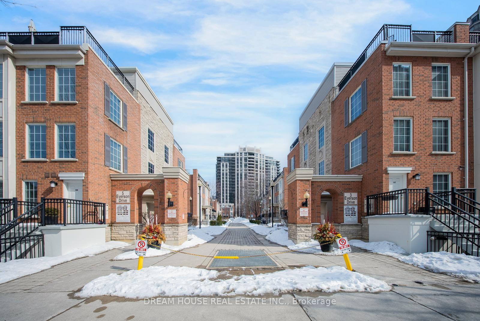 5 Everson Drive 1008, Toronto C14, ON M2N 7C3