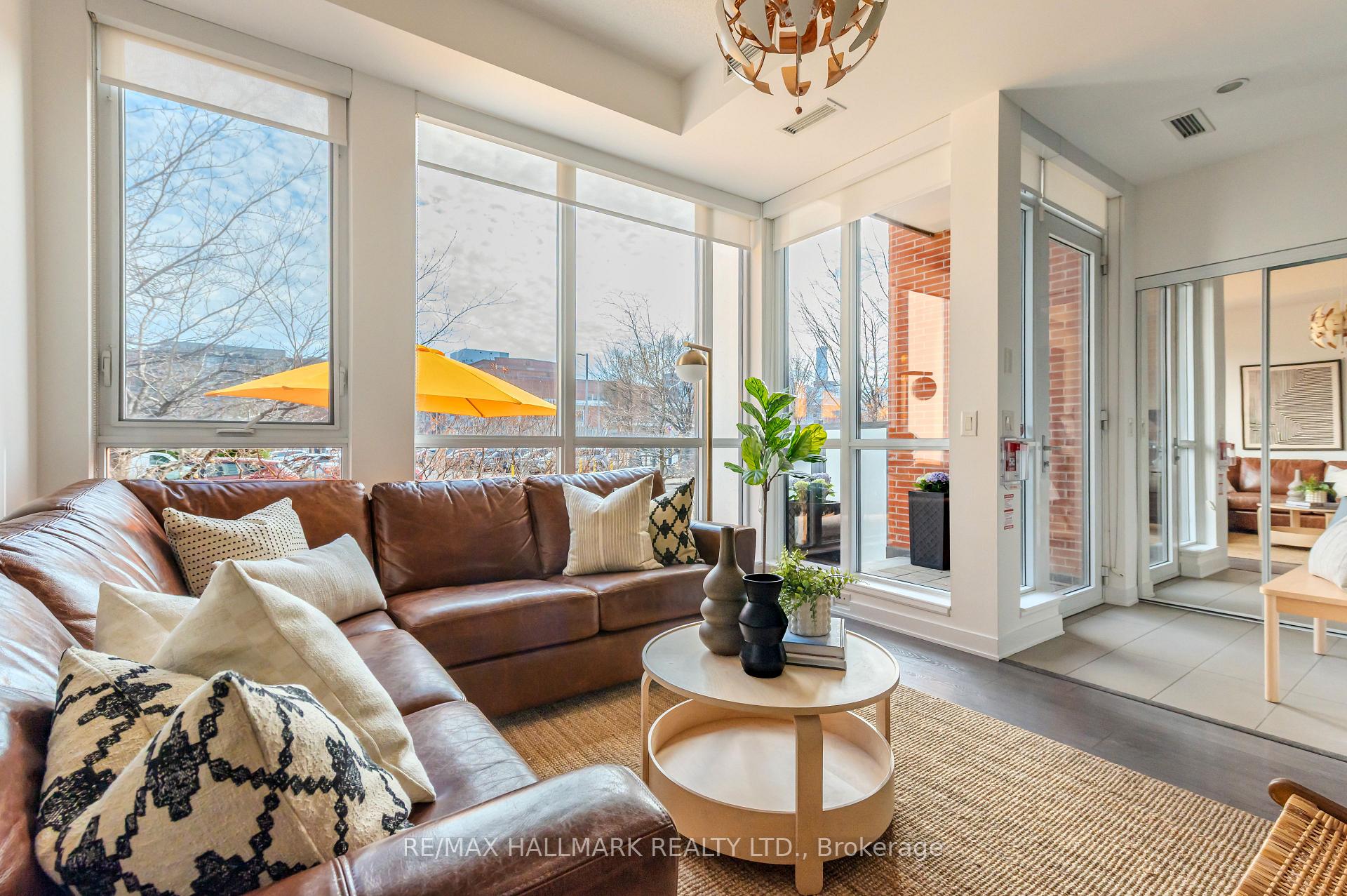 126 St David Street, Toronto C08, ON M5A 0C2