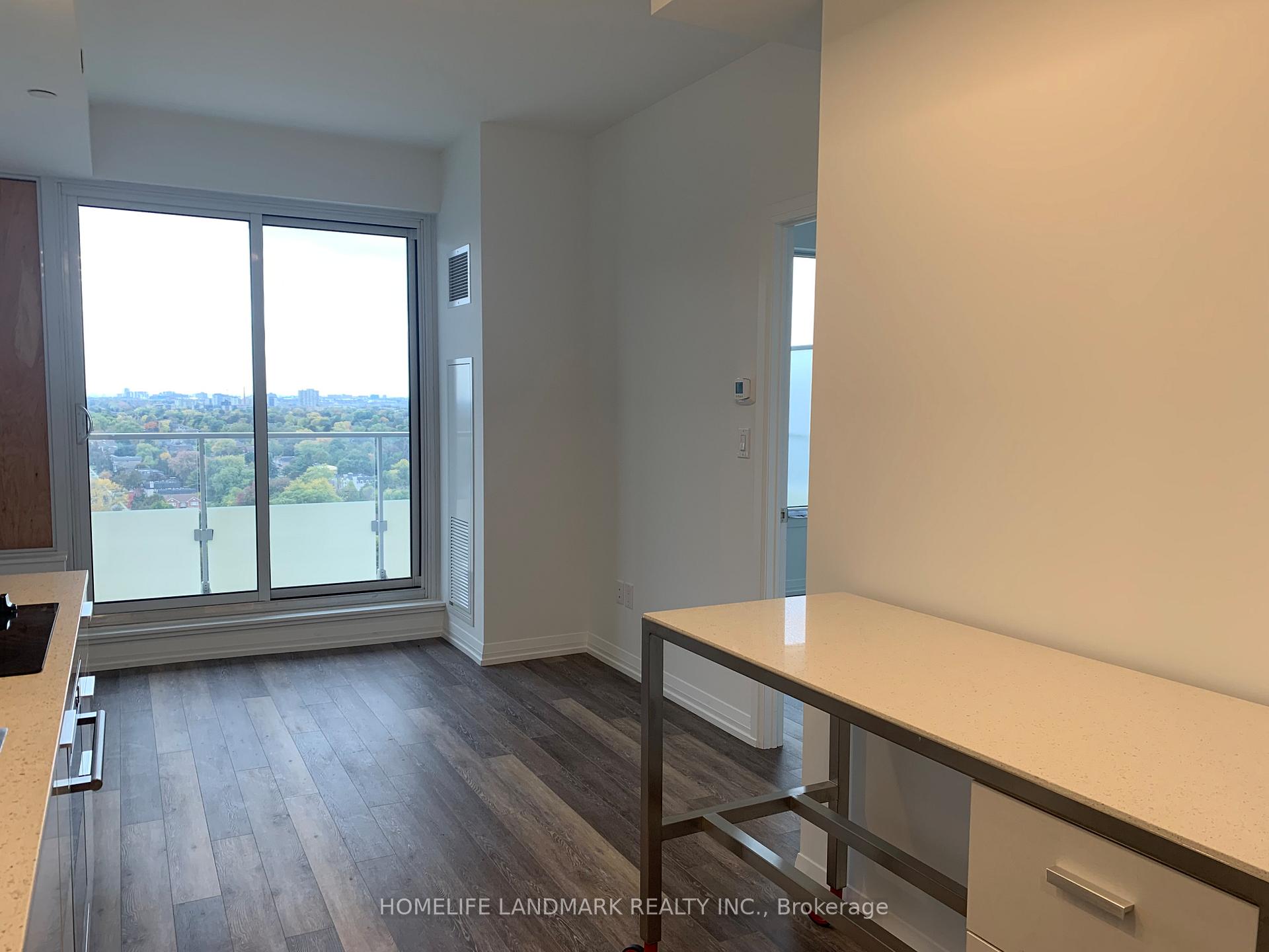 75 Canterbury Place 2210, Toronto C07 — photo 5 of 5