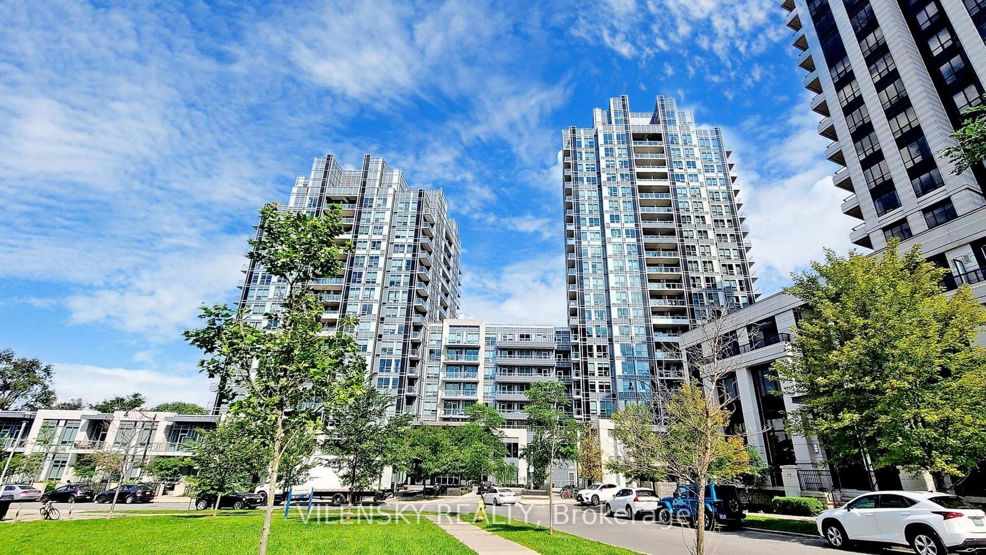120 Harrison Garden Boulevard 825, Toronto C14, ON M2N 0C2