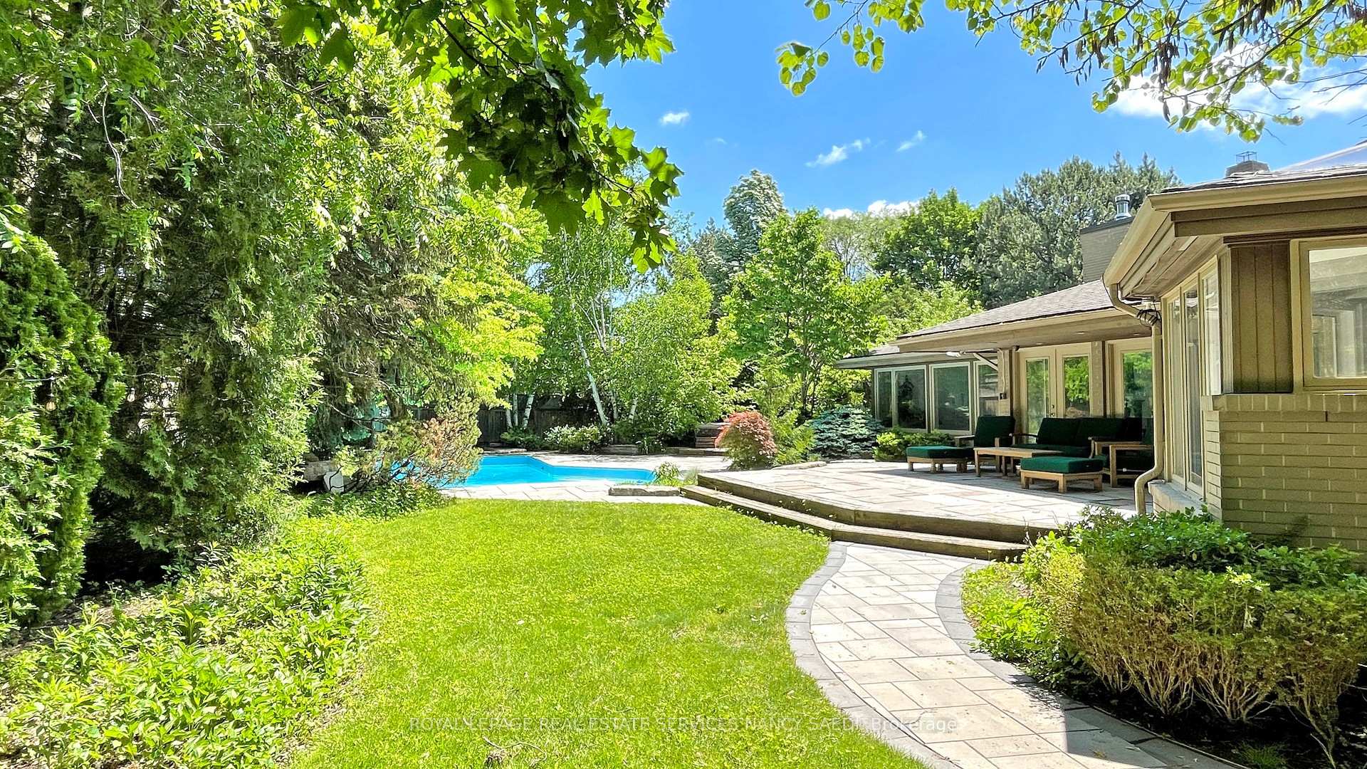 62 Wimpole Drive, Toronto C12 — photo 3 of 5