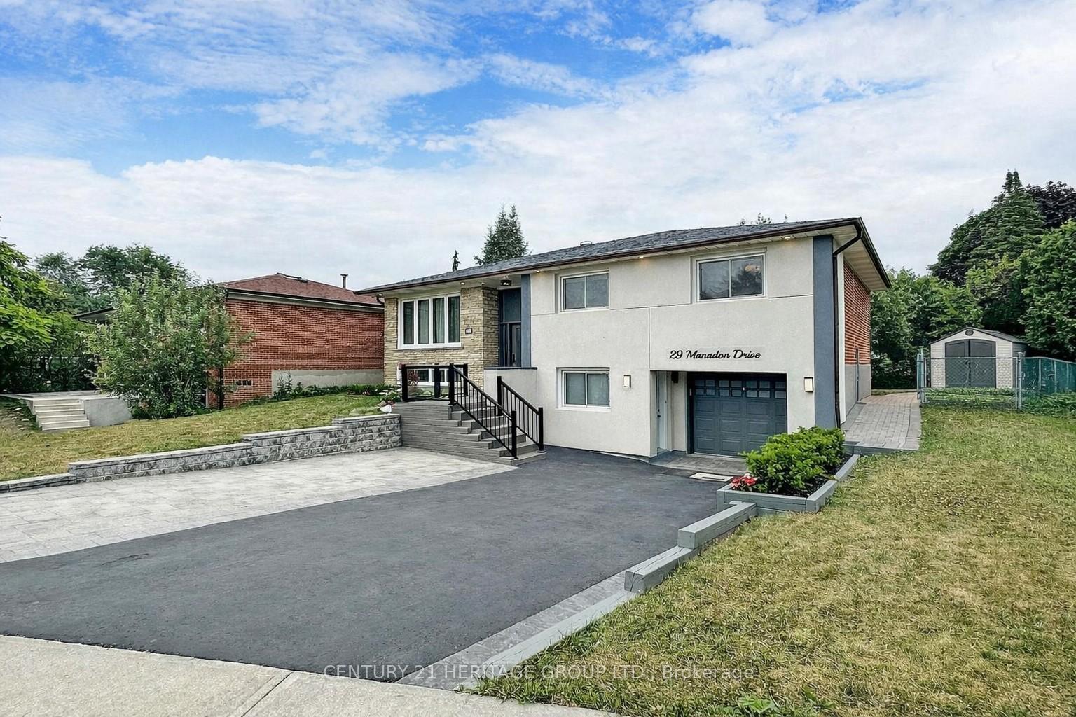 29 Manadon Drive Lower, Toronto C07, ON M2M 1W8 — Toronto C07, Ontario