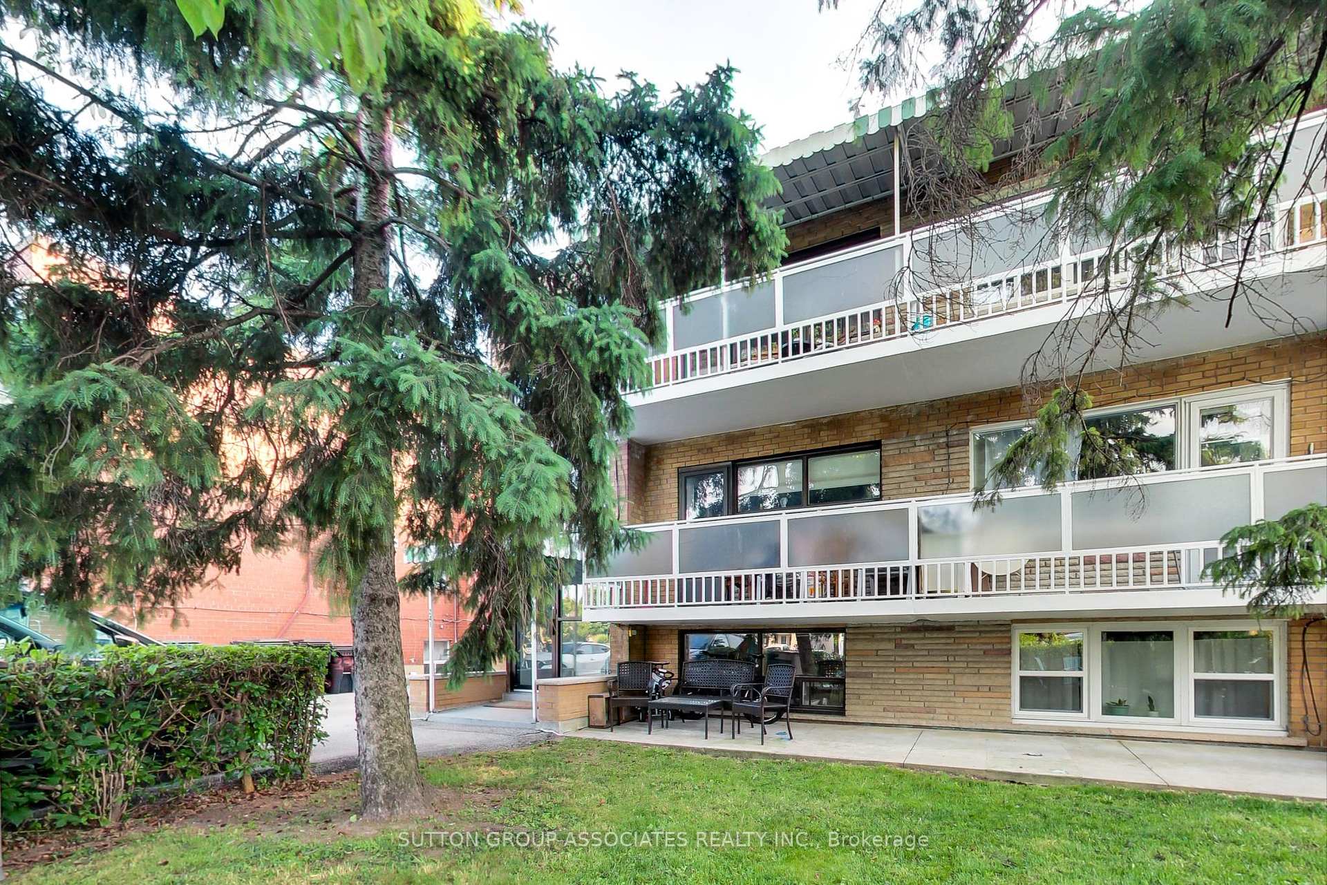 241 Pannahill Road, Toronto, ON M3H 4N9 — Toronto C06, Ontario