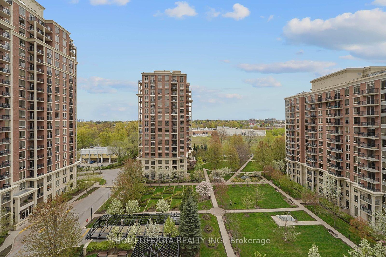 20 Inn On The Park Drive 938, Toronto C13, ON M3C 0P8