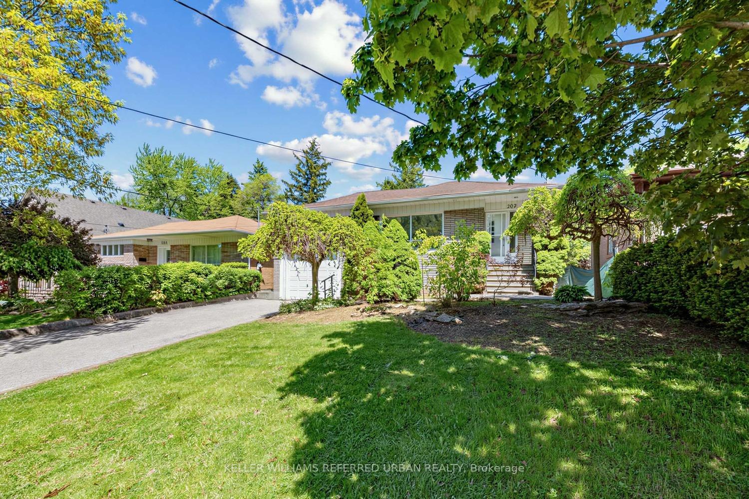 202 Park Home Avenue, Toronto C07, ON M2R 1A2 — Toronto C07, Ontario