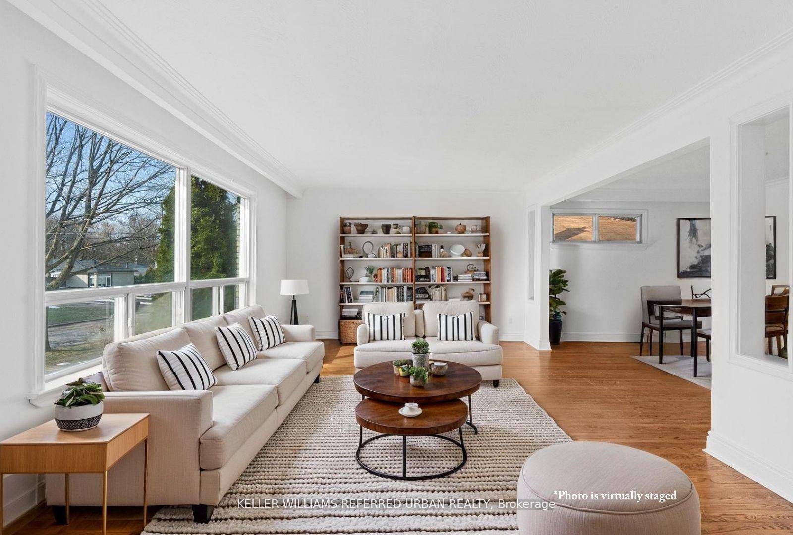 202 Park Home Avenue, Toronto C07 — photo 3 of 5