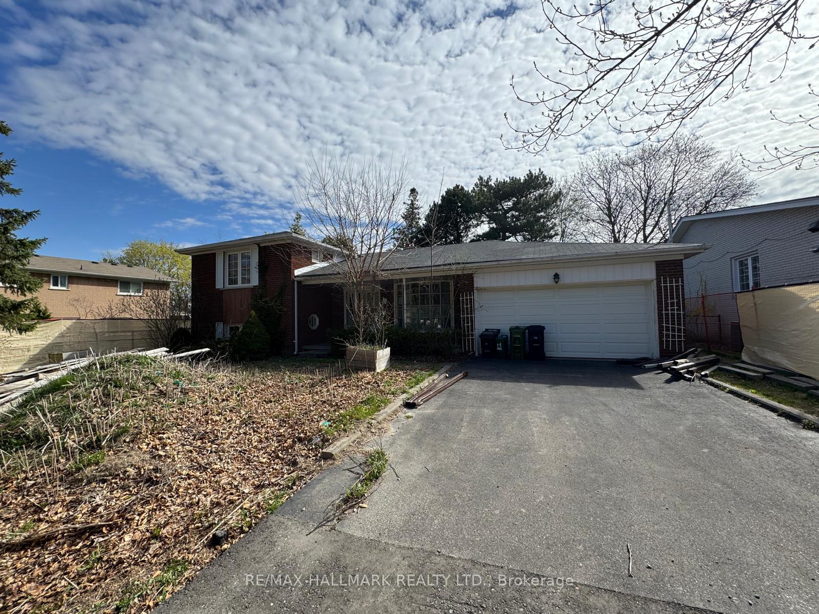 19 Paultiel Drive, Toronto C14, ON M2M 3P4 — Toronto C14, Ontario
