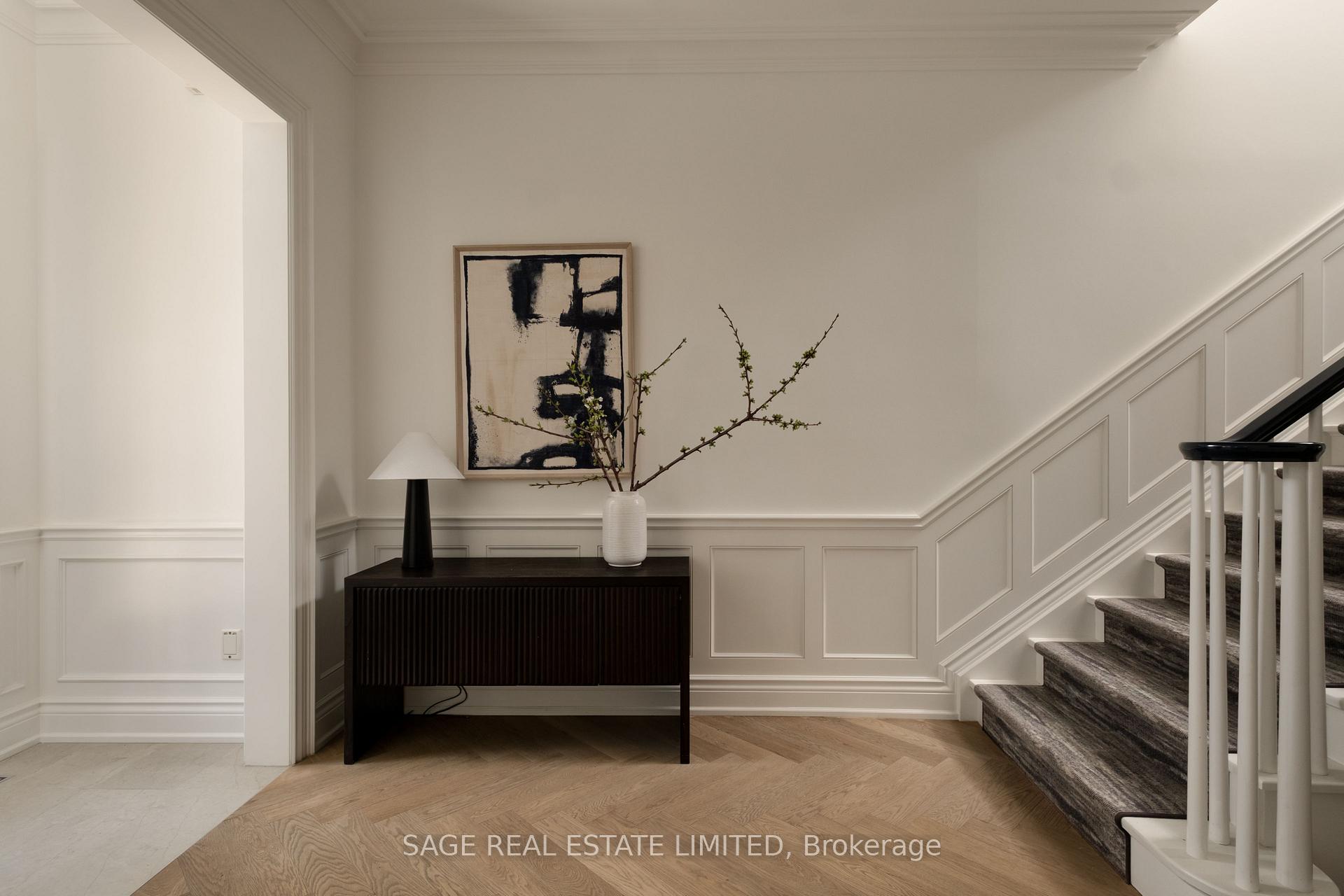 68 Dawlish Avenue, Toronto C04 — photo 4 of 5