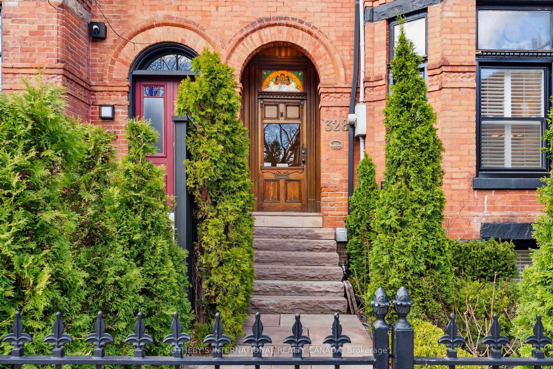 residential Property Image no.1