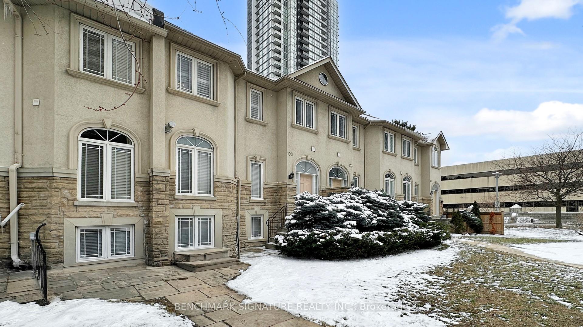 105 Doris Avenue, Toronto C14 — photo 2 of 5